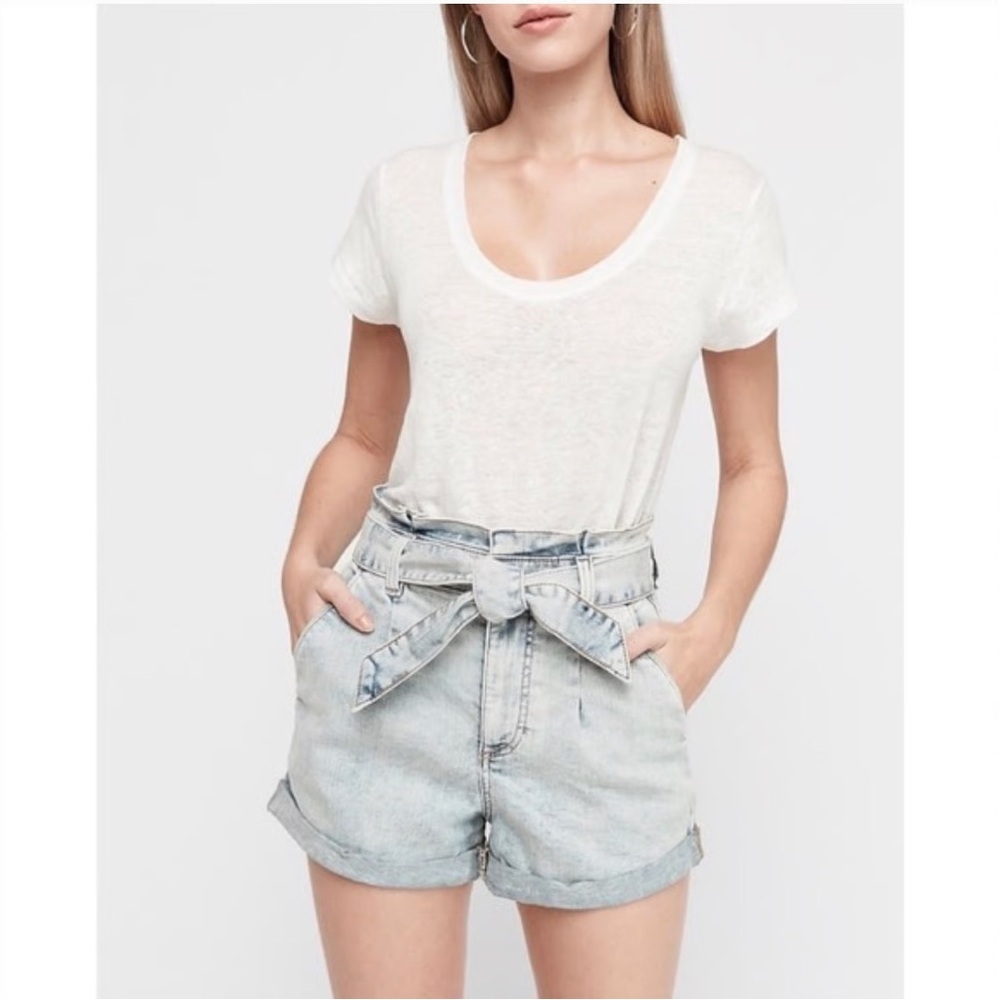 Express Shorts Paperbag High Waist Light Wash Denim Shorts Size 2